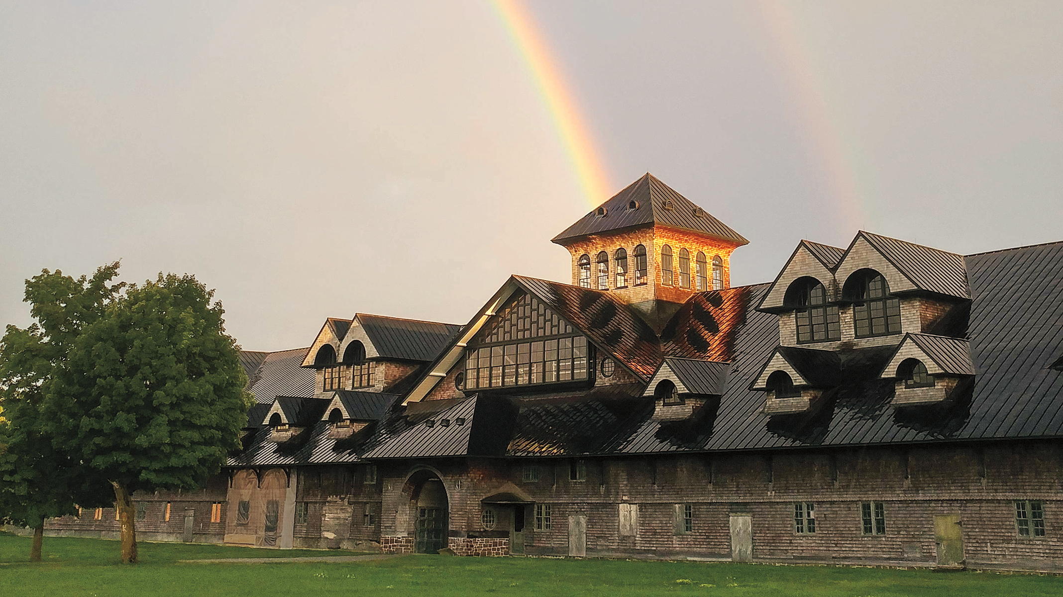 Breeding Barn with Rainbow